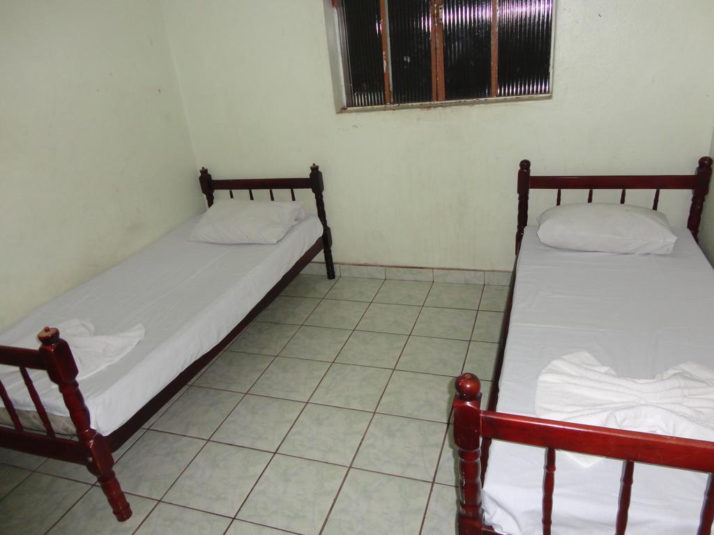 Hotel Gringos Londrina Szoba fotó